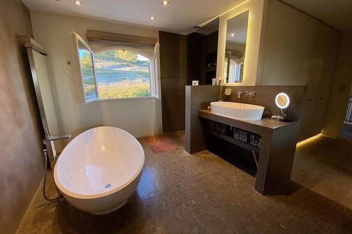 Les Loges en Provence - Bastide Alta in Villeneuve-lès-Avignon, Nimes und Umgebung
