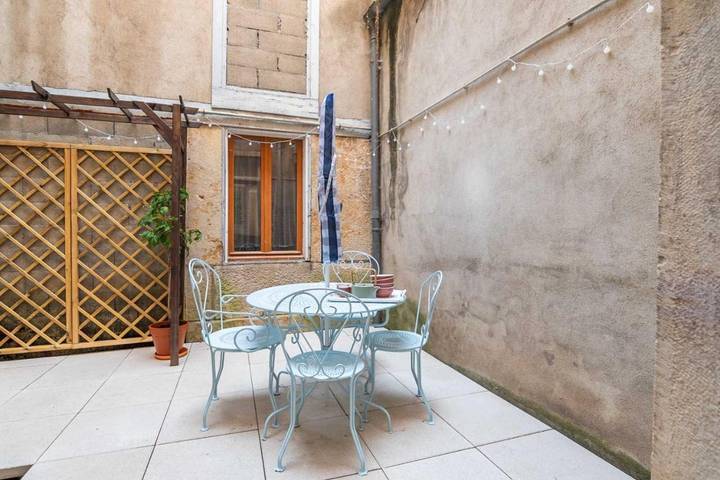Gîte pour 6 personnes, avec terrasse à Nuits-Saint-Georges - 4