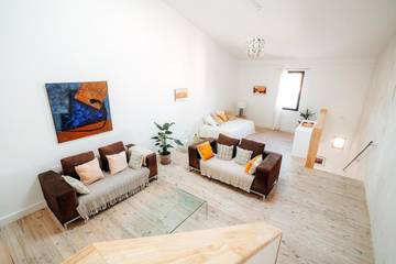 Gîte pour 5 personnes, avec terrasse à Bélarga