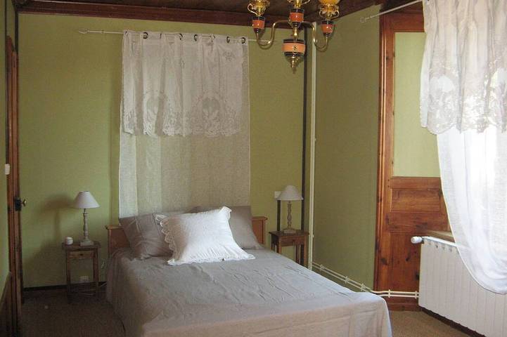 Location de vacances pour 12 personnes, avec jardin à Paulhac - 4