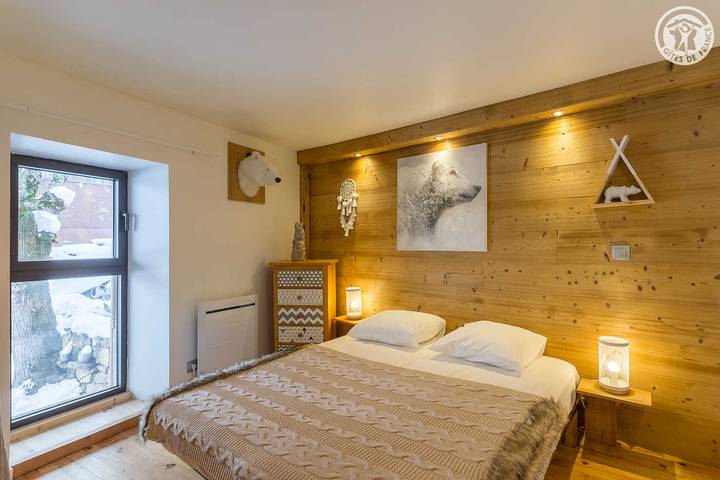 Gîte pour 6 personnes, avec terrasse dans Bauges - 4