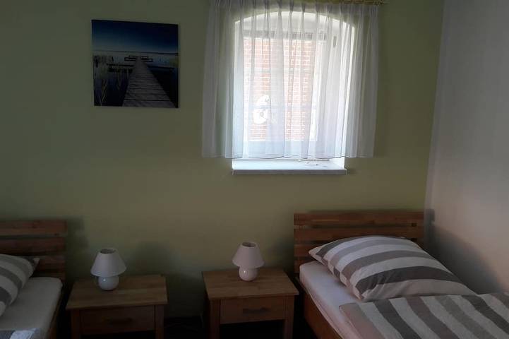 Ferienwohnung für 3 Personen, mit Terrasse und Garten in Zarrentin am Schaalsee - 2