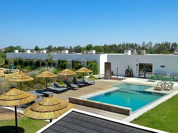 Hotel para 4 pessoas, com piscina infantil e vista e ainda piscina and jardim em Évora