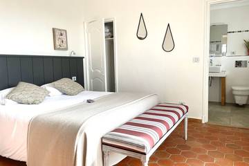 Villa pour 15 Personnes dans Gordes, Parc naturel régional du Luberon, Photo 3