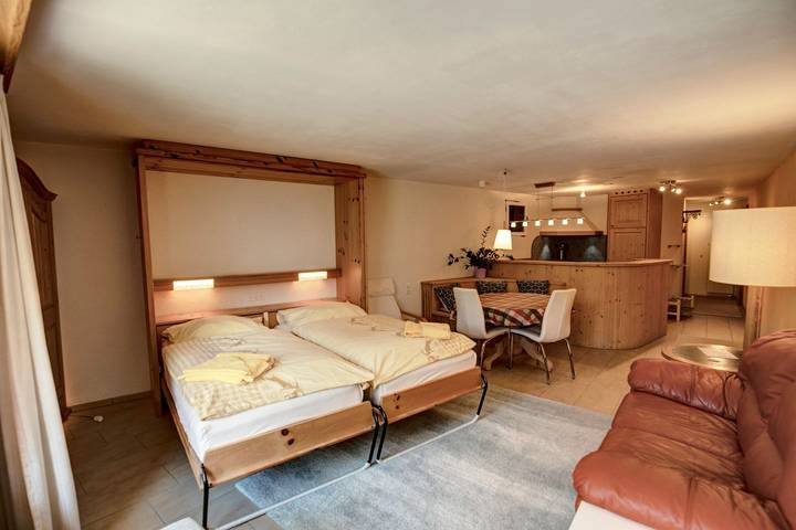 Ferienwohnung für 2 Personen, mit Sauna und Garten in Silvaplana - 2