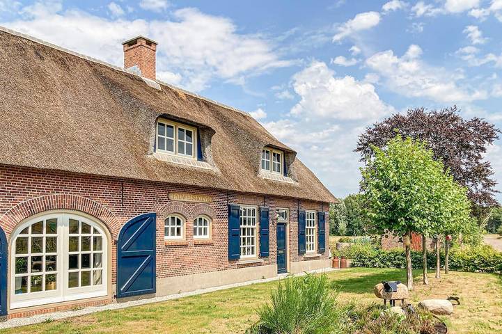 Holiday home for 8 people, with garden - 1