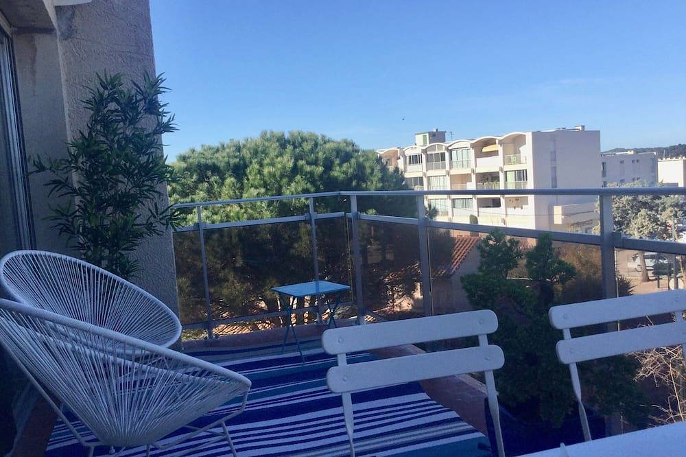 Apartamento entero, Estudio amueblado con vistas al mar Le Brusc in Six-Fours-les-Plages, Region de Toulon