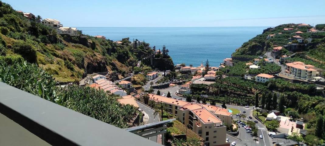 Casa de férias para 2 pessoas, com vista em Ponta do Sol