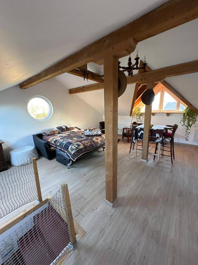 Appart’hôtel pour 2 personnes, avec jardin et vue, animaux acceptés