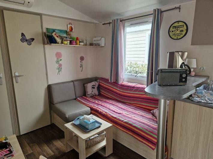 Camping pour 6 personnes, avec terrasse et piscine, animaux acceptés à Sète - 4