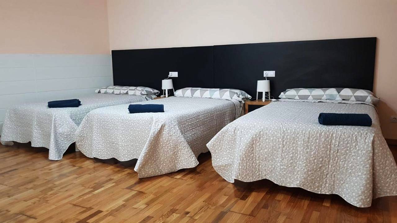 Twin Room with Shared Bathroom in O Pedrouzo, O Pino