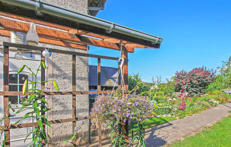Ferienwohnung für 4 Personen, mit Garten und Seeblick - 1