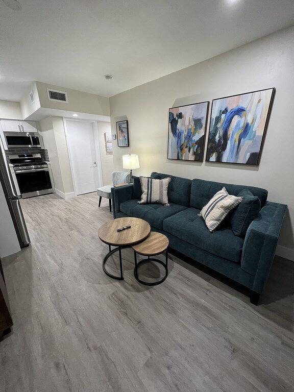 Vacation rental for 4 people, with pets in Coral Gables