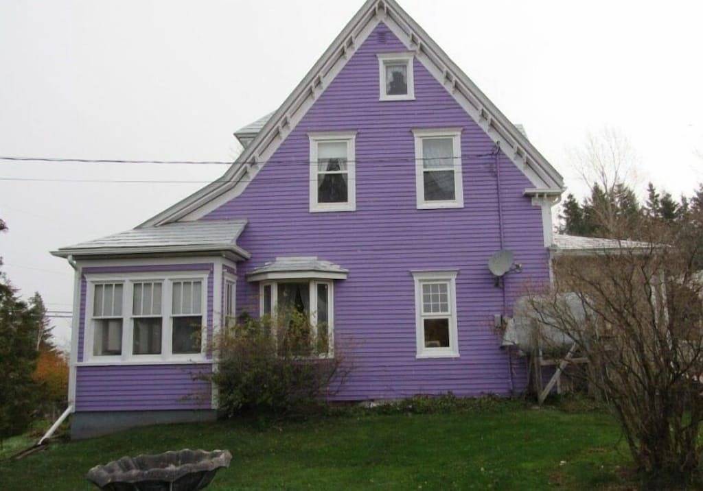 Unique water front Heritage home located in Lower Montague in Kings County (Kanada)