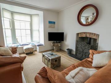 Cottage for 8 People in Beaumaris, Isle of Anglesey, Photo 1