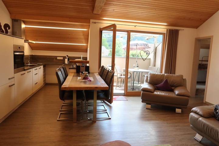 Ferienwohnung für 6 Personen, mit Balkon und Terrasse sowie Garten und Sauna in Pfronten - 4