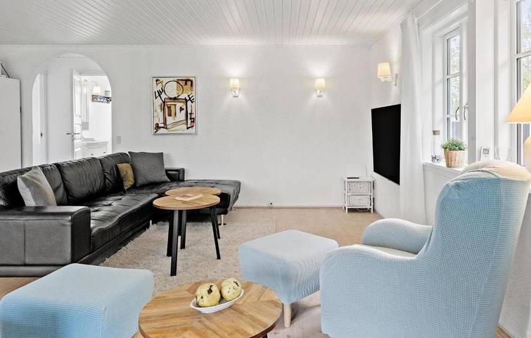 Five-Bedroom Holiday Home in Hummingen, Dannemare