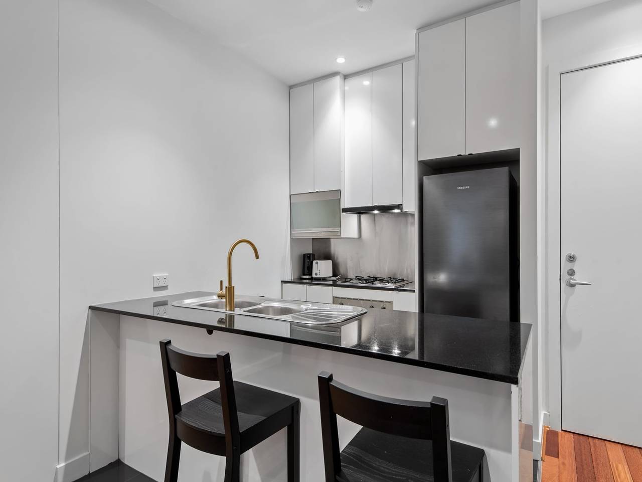 Appartement entier, Appartement élégant et spacieux de 2 chambres à Melbourne in Melbourne, Victoria