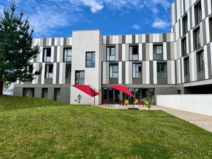 Hôtel pour 3 personnes, avec jardin