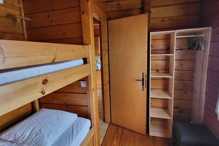 Chalet pour 6 personnes, avec balcon et jardin dans le Jura - 4