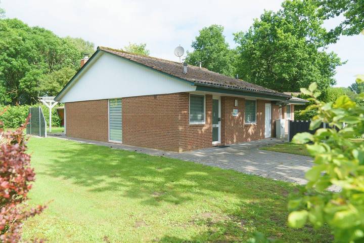 Ferienpark für 5 Personen, mit Terrasse und Sauna, mit Haustier in Cuxland