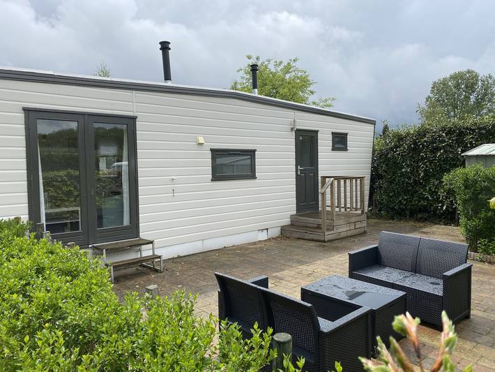 Ferienhaus für 4 Personen, mit Balkon/Terrasse und Terrasse sowie Garten in Udenhout