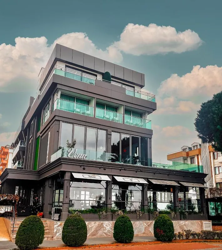Hotel para 2 personas, con vistas y jardín - 1