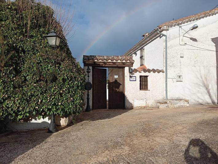 Casa rural con piscina para 2 personas, con Terraza y Jardín además de Piscina y Vistas en Sierra de Segura - 4
