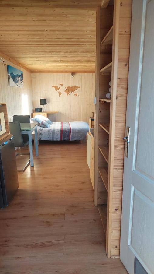 Gîte pour 3 personnes, avec vue et jardin à Bernex - 3