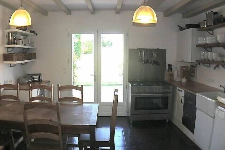 Gîte pour 15 personnes, avec jardin et terrasse à Saint-Jean-de-Marsacq - 2