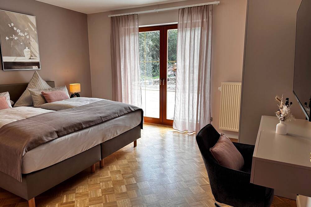 Ganze Wohnung, Exklusiv genießen: Ferienwohnung mit Traumterrasse in Bad Mergentheim, Taubertal