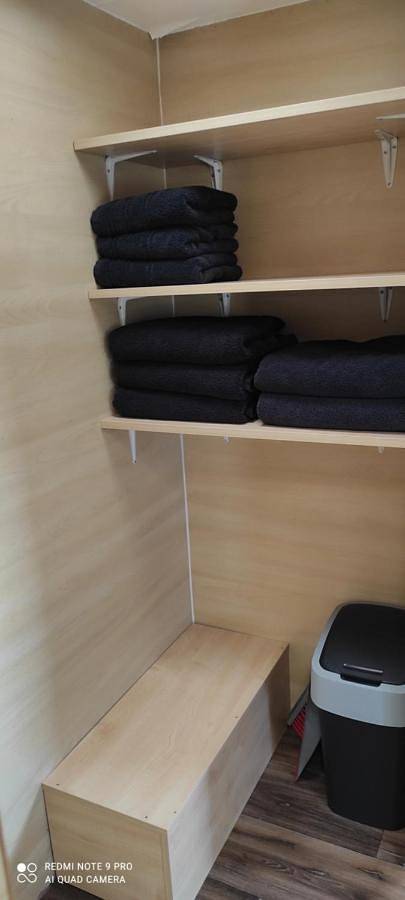 Karavan mezi vinohrady in Dolní Bojanovice, Zuid-Moravië