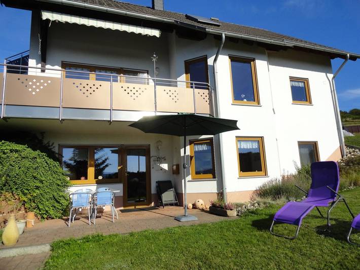 Ferienwohnung für 2 Personen, mit Terrasse und Garten, kinderfreundlich