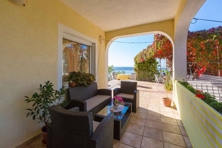 Ferienwohnung für 4 Personen, mit Balkon und Garten, mit Haustier in Dramalj - 2