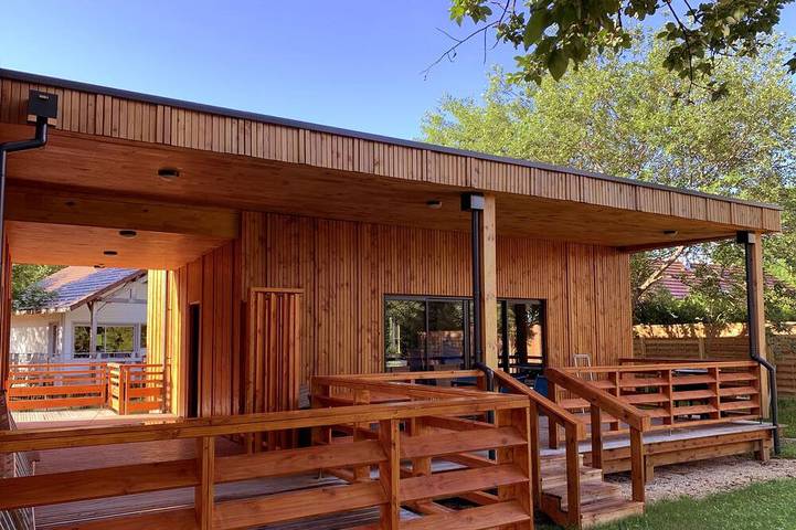 Maison de vacances pour 4 personnes, avec jardin et terrasse à Doucier