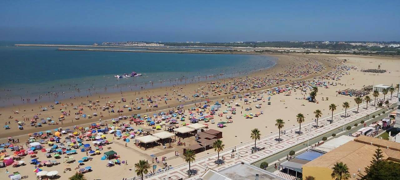 Ganze Wohnung, Two-Bedroom Apartment in Playa de Valdelagrana (El Puerto de Santa María), El Puerto de Santa María