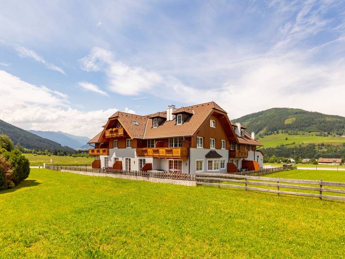 Ferienwohnung für 8 Personen, mit Terrasse und Ausblick im Lungau