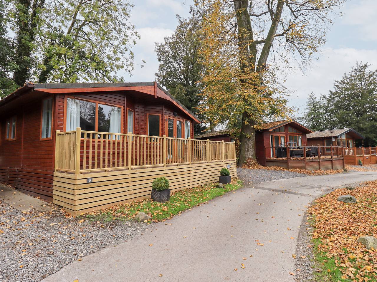 Lodge for 4 People in Bowness-on-Windermere, Cumbria