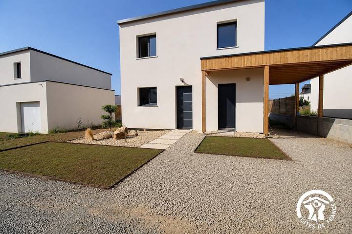 Gîte pour 10 personnes, avec Terrasse ainsi que Jardin et Piscine à Binic - 3