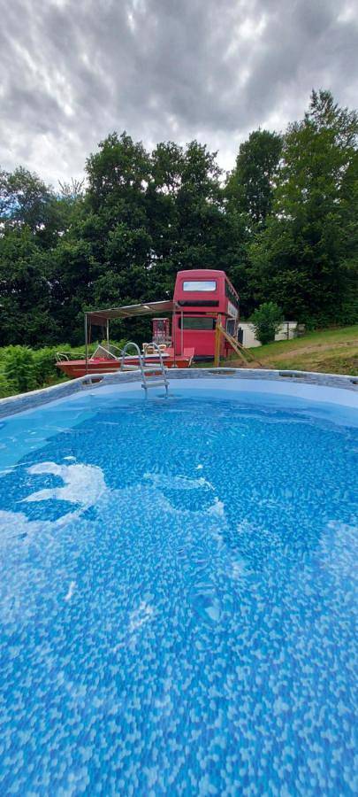 Location de vacances pour 5 personnes, avec piscine et jacuzzi ainsi que sauna et jardin à Saint-Philbert-sur-Risle - 2