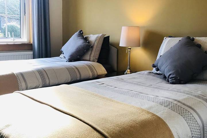 Ferienwohnung für 4 Personen, mit Garten und Whirlpool sowie Terrasse und Pool in Inverness - 4