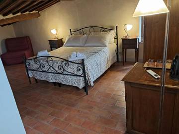 Chambre d’hôte pour 2 personnes, avec vue à Montalcino
