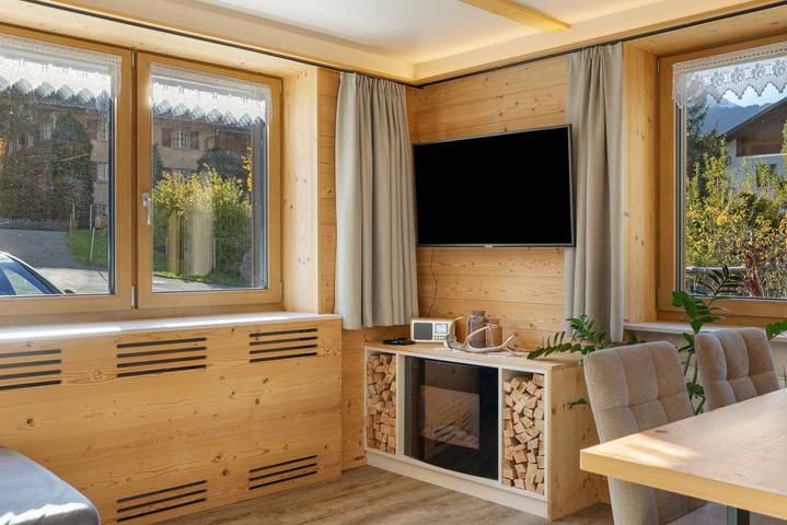 Ganze Wohnung, Ferienwohnung 'Wohnung "Steinbock"' mit Bergblick, privater Terrasse und WLAN in Bregenzerwald (Vorarlberg), Au