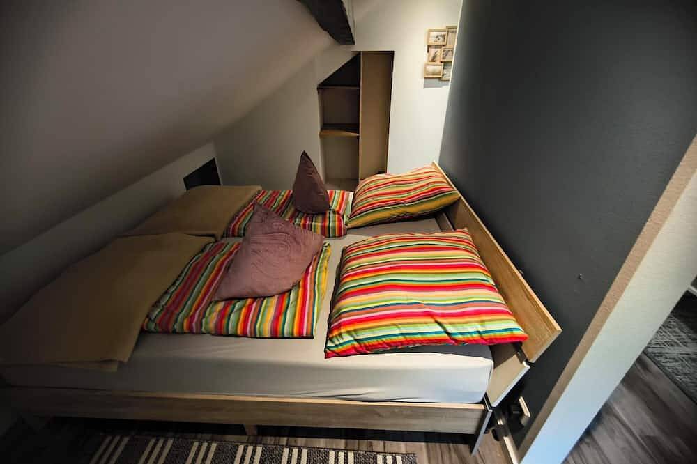 Ganze Wohnung, Gemütliches Appartment im Bergischen Land. Haustierfreundlich! in Much, Rhein-Sieg-Kreis