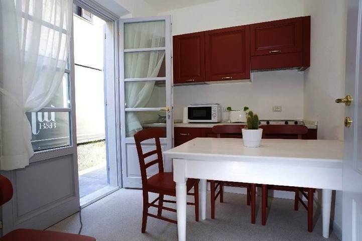 Location de vacances pour 3 personnes, avec jardin ainsi que vue sur le lac et vue, animaux acceptés à Viareggio - 3