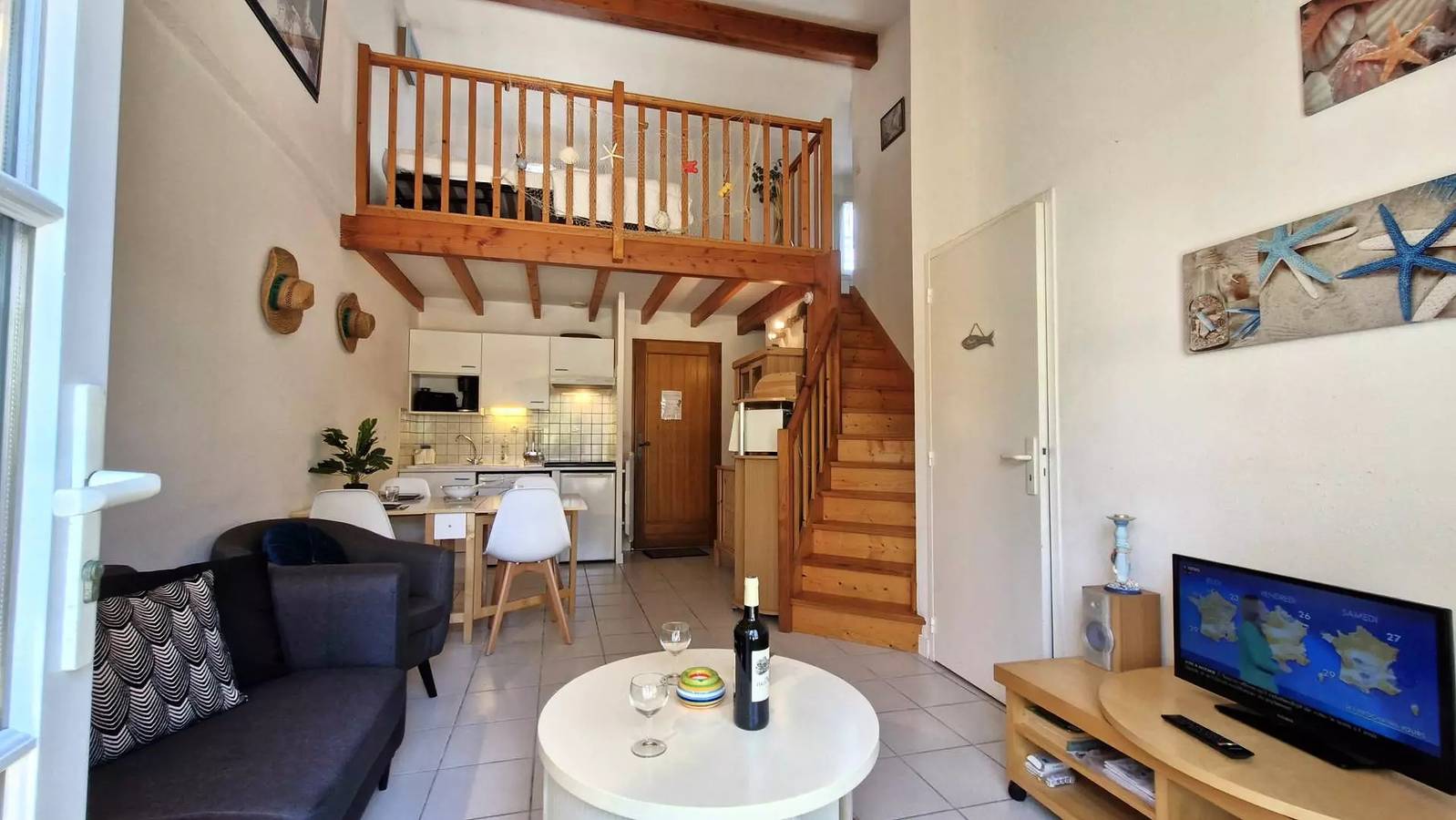 Meschers sur Gironde - Maisonette de Vacances - terraza - cerca de Plage in Meschers-sur-Gironde, Region de Rochefort