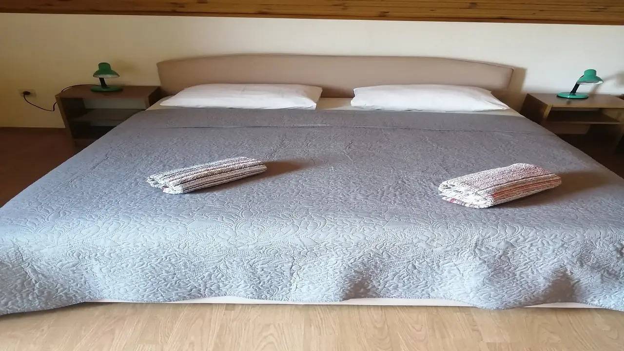 Ganze Ferienwohnung, Ferienwohnung für 3 Personen (15 m²) in Plitvička Jezera in Smoljanac, Lika-Senj