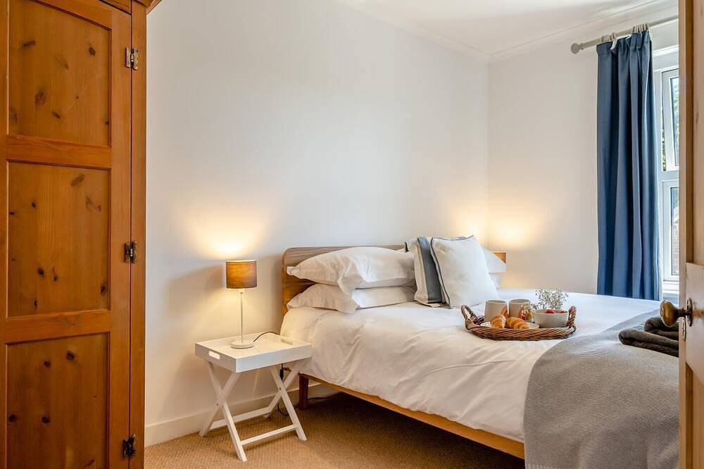 2 Bed in Niton (oc-b31835) in Niton and Whitwell, Isle of Wight