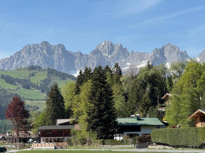 Ferienwohnung für 5 Personen, mit Balkon und Ausblick in Kitzbühel