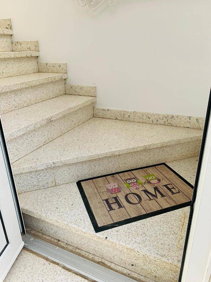 Gîte pour 5 personnes, avec vue et jardin, animaux acceptés à Tourtrol - 2